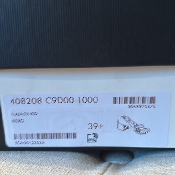 Gucci Heeled Loafers - Picture 8 of 11